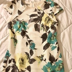 Madison Leigh dress Size 4